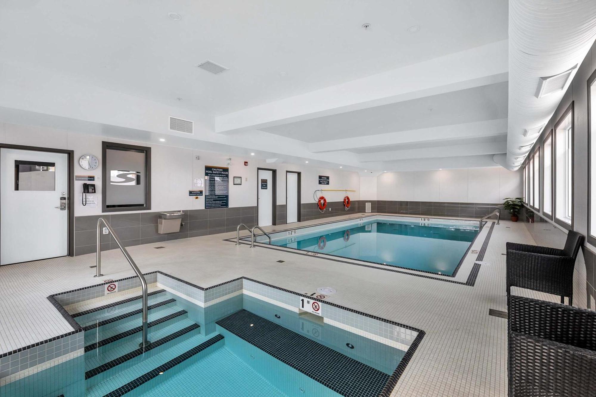 Sandman Hotel Grande Prairie Zewnętrze zdjęcie