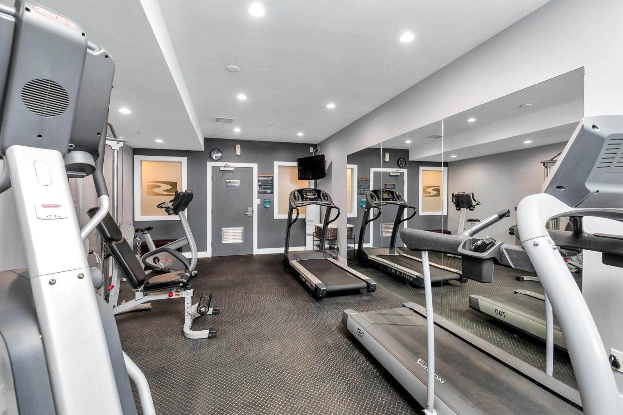 Sandman Hotel Grande Prairie Zewnętrze zdjęcie
