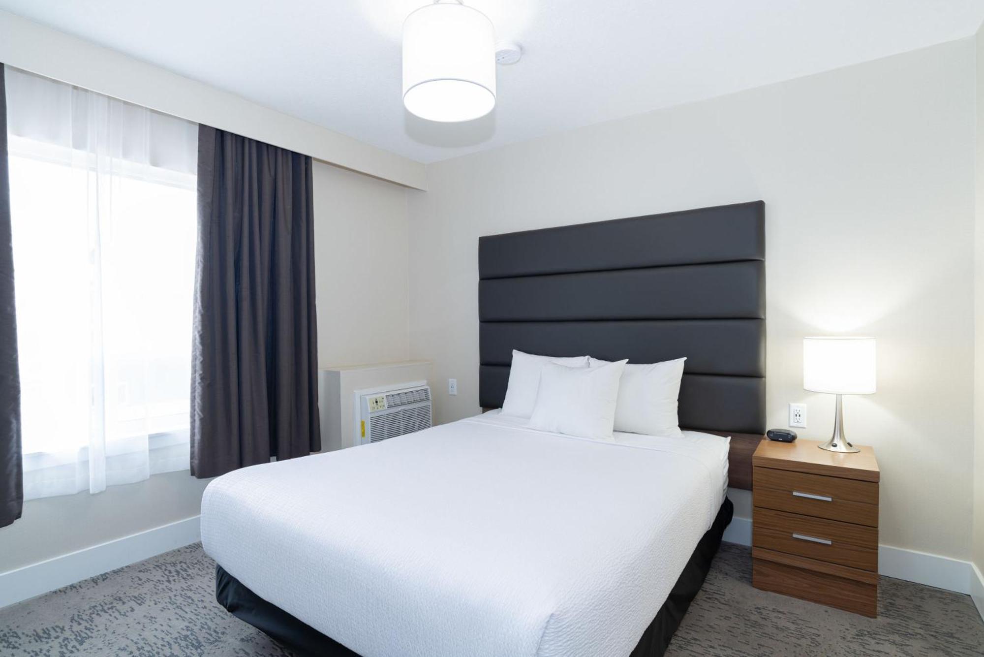 Sandman Hotel Grande Prairie Zewnętrze zdjęcie